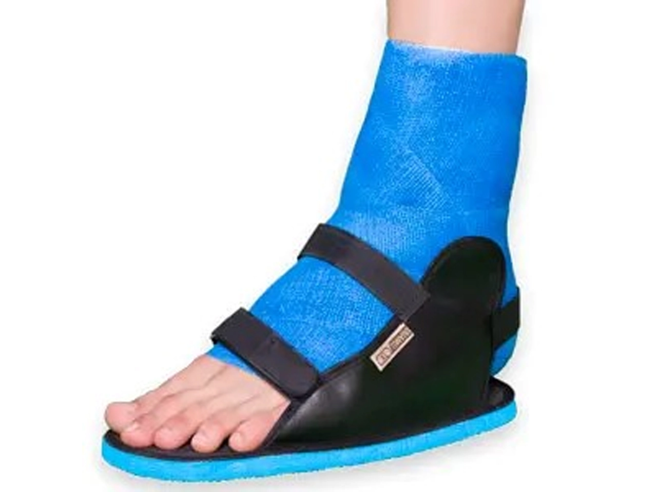 کفش گچ پای تن‌یار